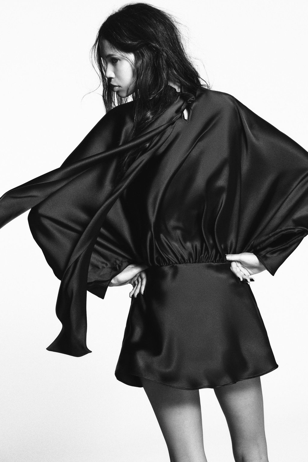 SHORT SATIN SCARF DRESS - Zara фото 11