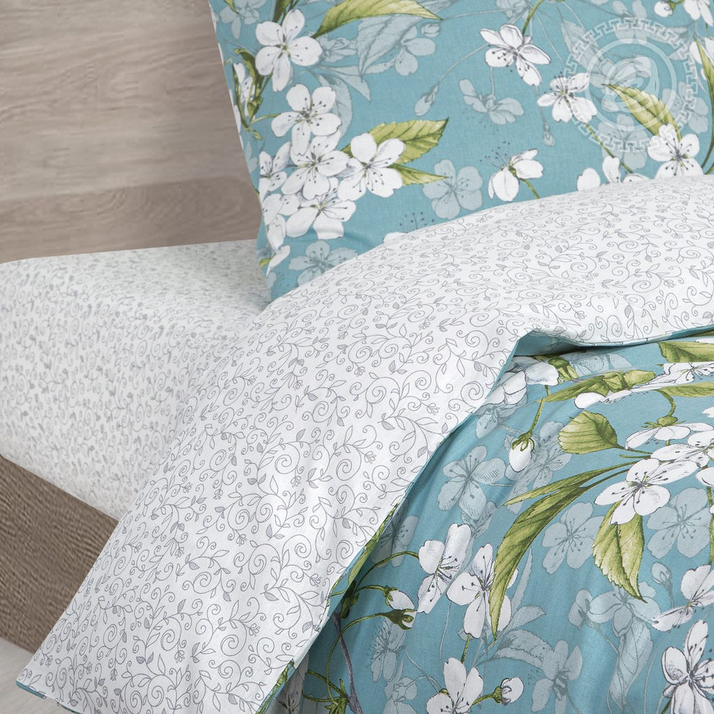 Постельное бельё Вишневый сад (бязь премиум) Евро/Пододеяльник: 1 шт. - 215*200; Простыня: 1 шт. - 220*240; Наволочка: 2 шт. - 70*70; Премиум