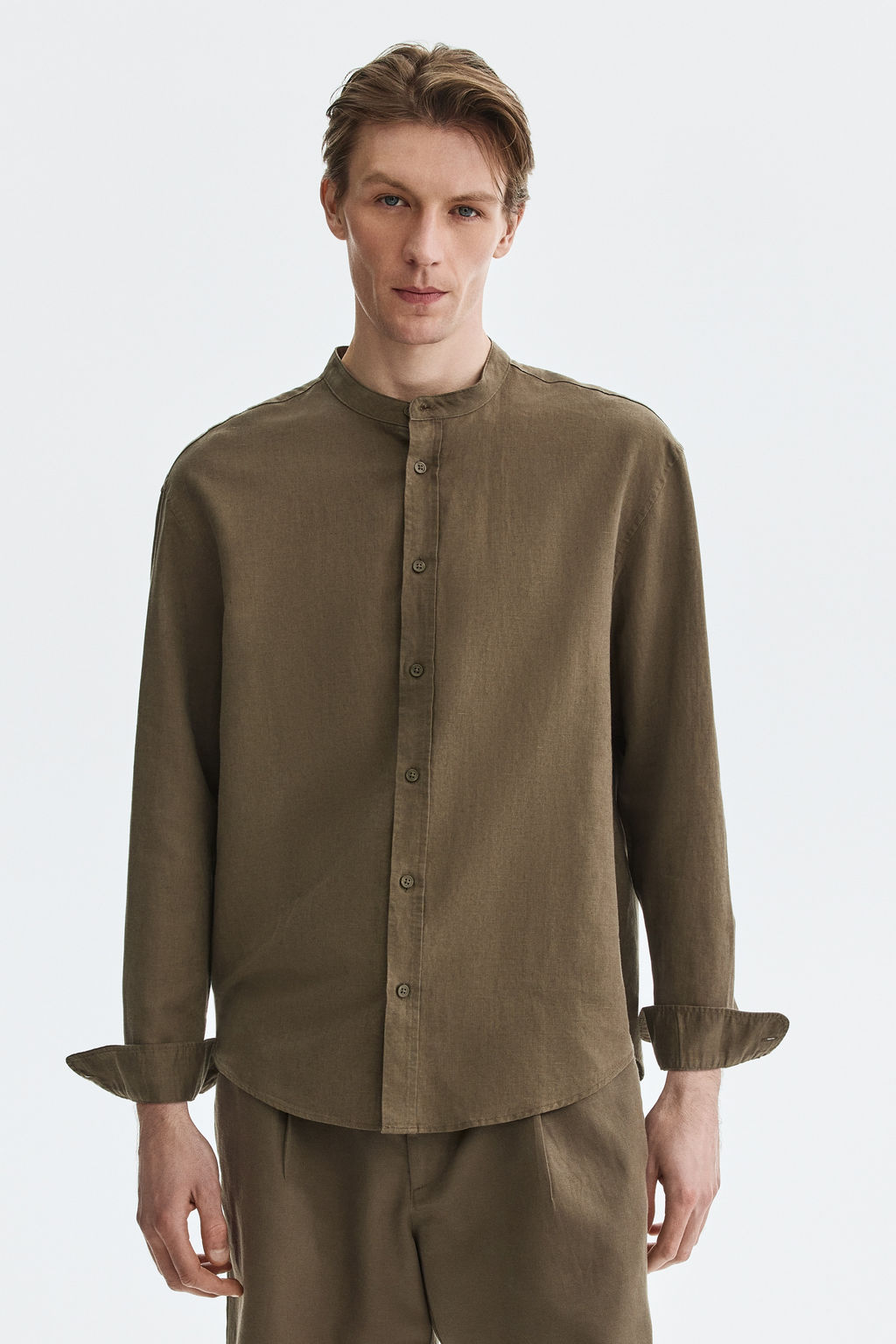 Camisa en mezcla de lino Relaxed Fit - H&m фото 4