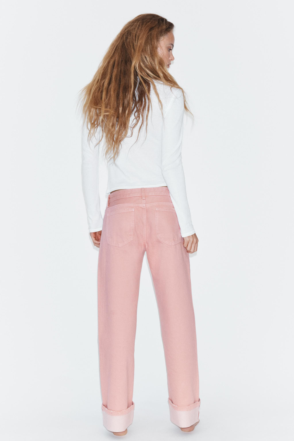 TRF LOW-RISE LOOSE FOLDED JEANS - Zara фото 17