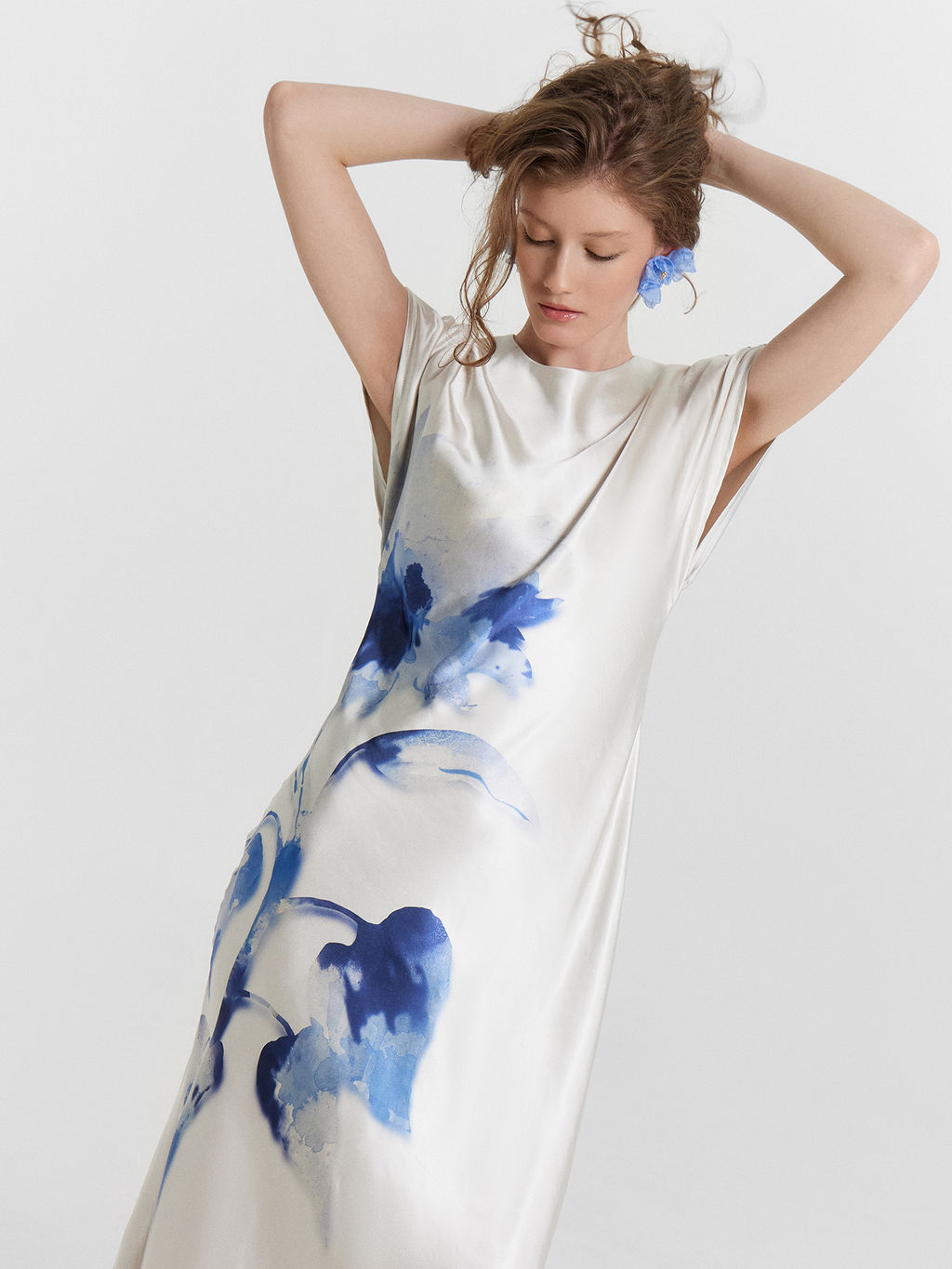 ПЛАТЬЕ ЖЕНСКОЕ