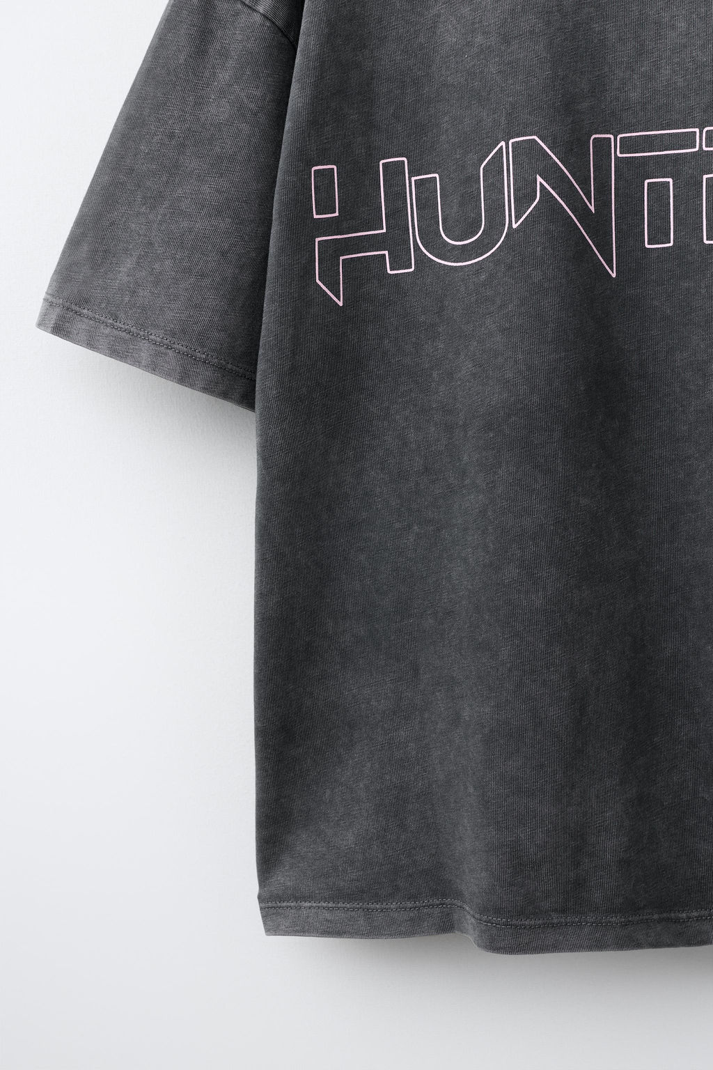 CAMISETA EFECTO LAVADO KPOP DEMON HUNTERS NETFLIX  / Gris antracita - Zara фото 4