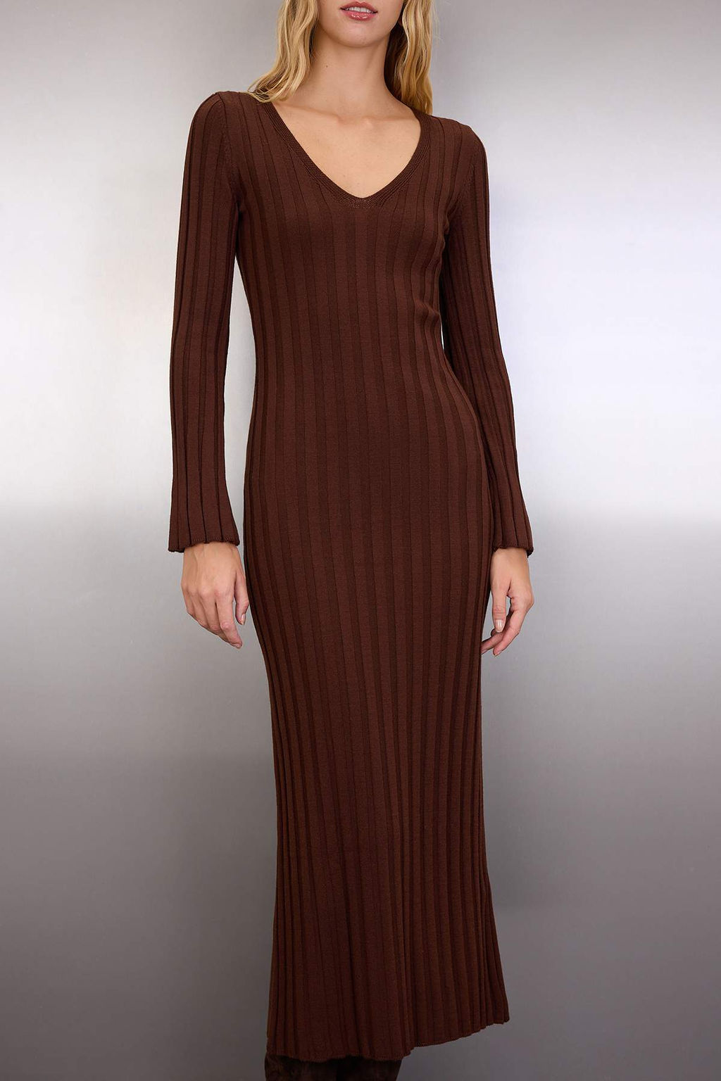 Kahverengi Duz Maxi Brosur Detayl? Maxi Triko Uzun Elbise TWOAW26EL00101 - Trendyolmilla фото 3