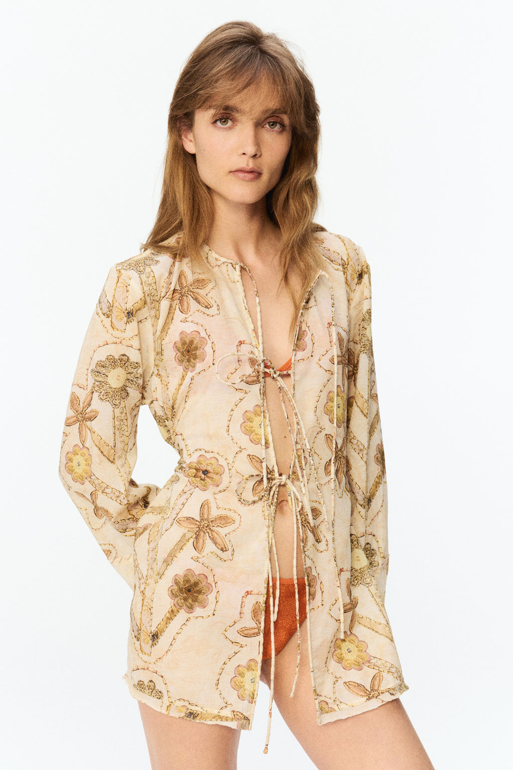 Blusa con estampado floral y lazadas - H&m фото 6