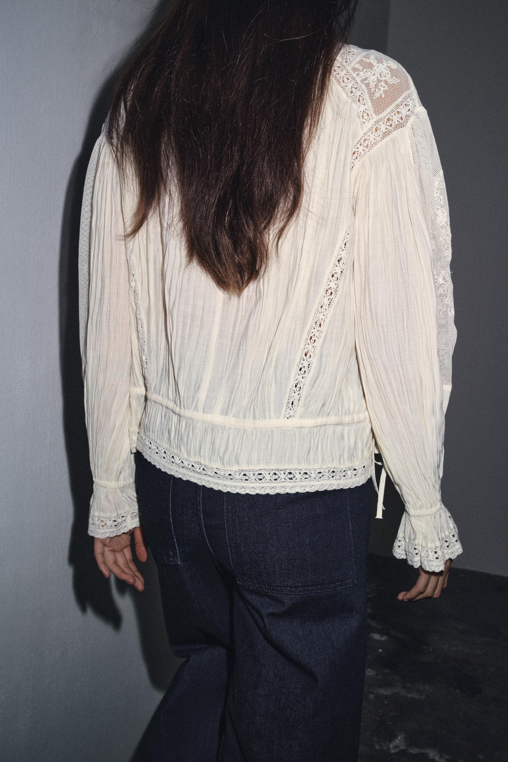 ZW COLLECTION ROMANTIC EMBROIDERED BLOUSE - Zara фото 4