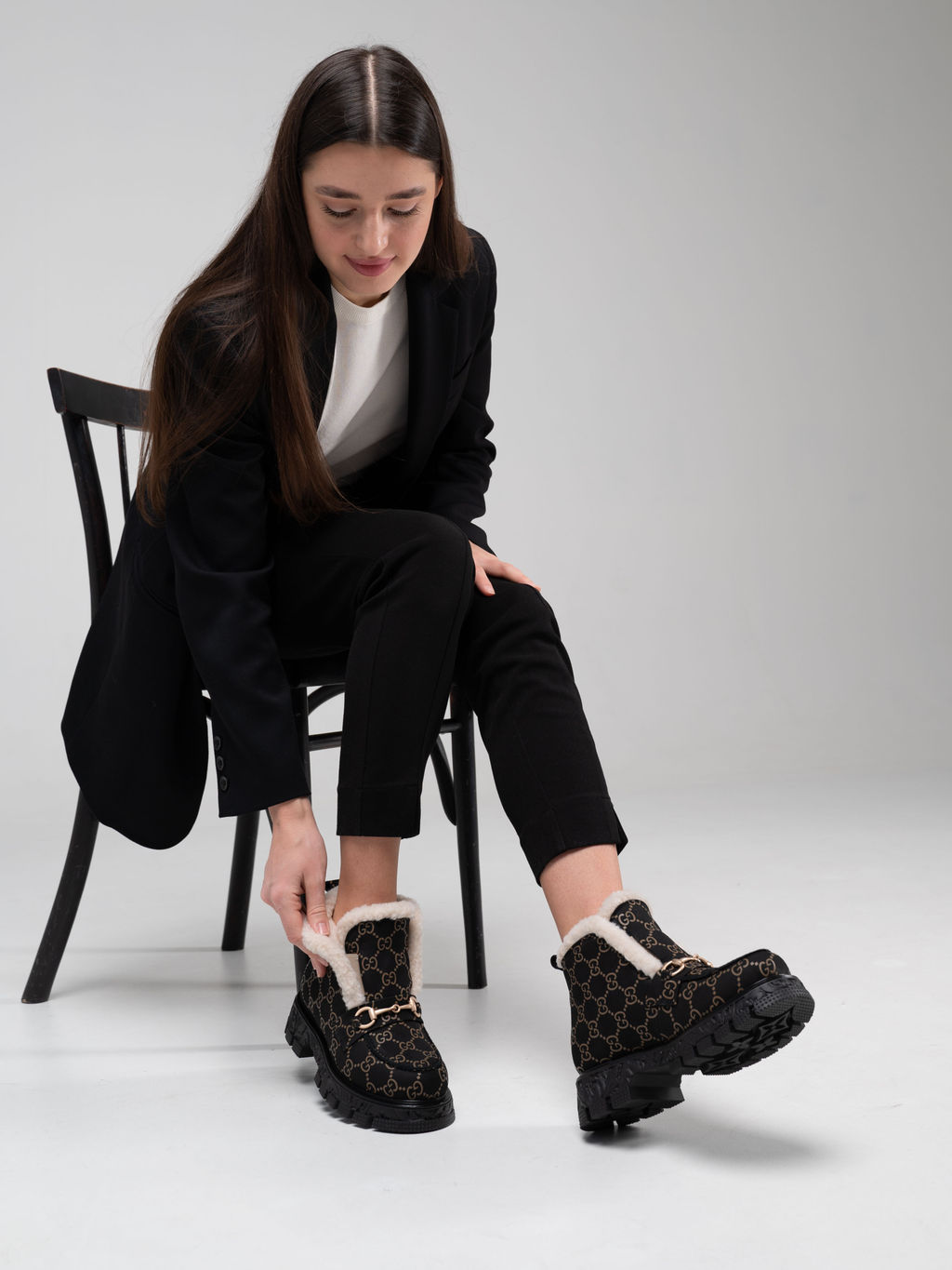 Ботинки 307.PODYUM141bl.Черный гуччи/шерсть