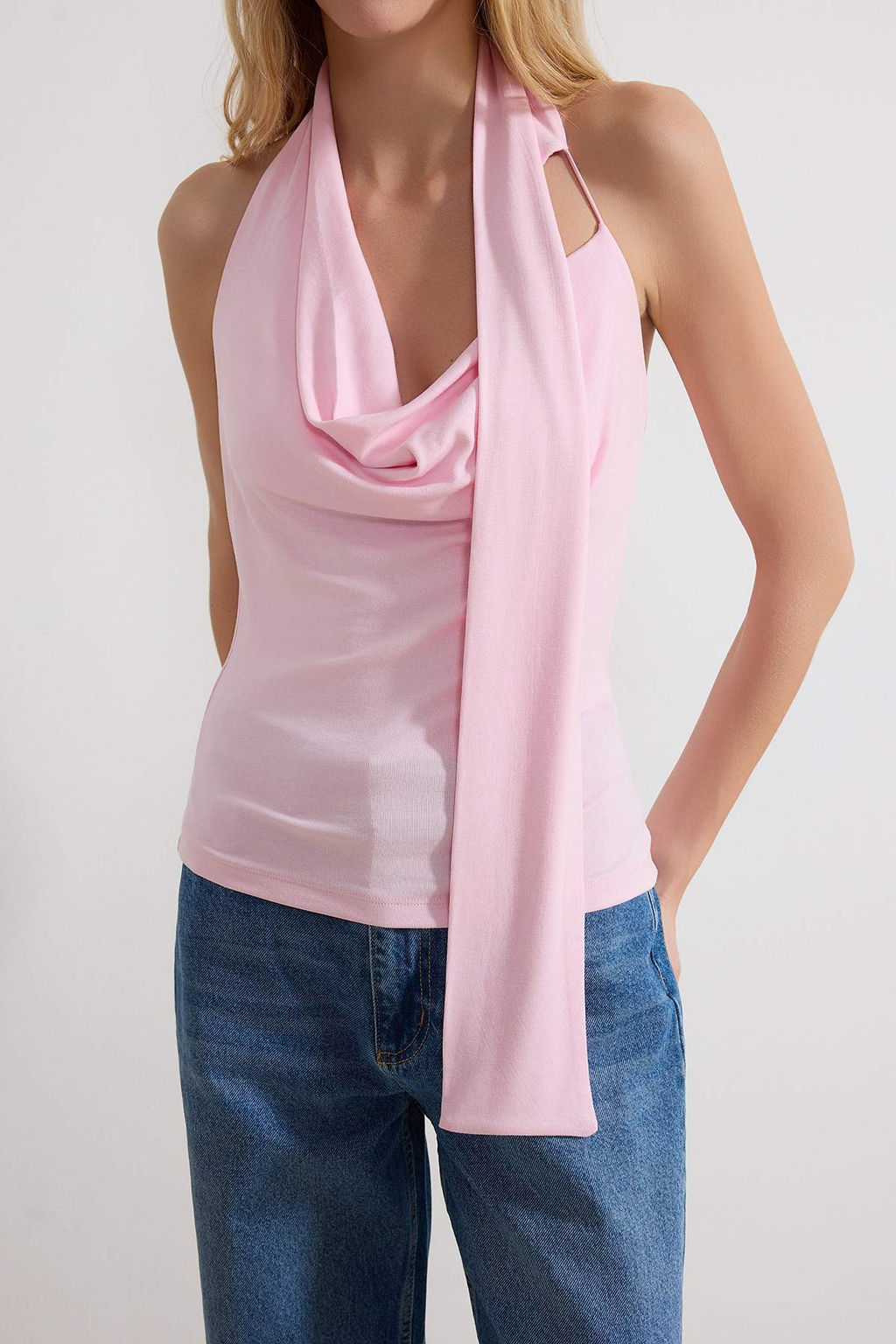 Pembe Fitted/Vucuda Oturan Degaje Yaka Kolsuz Yumusak Orme Bluz TWOSS26BZ00037