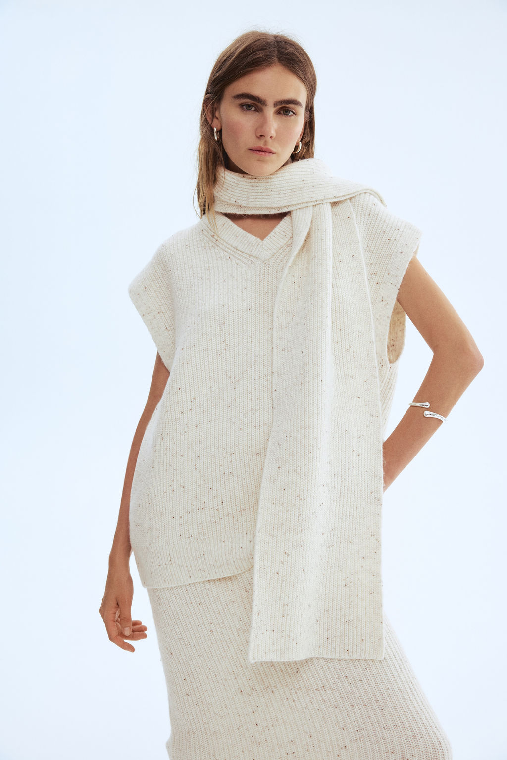 Su?ter sin mangas con cuello tipo bufanda - H&m фото 4
