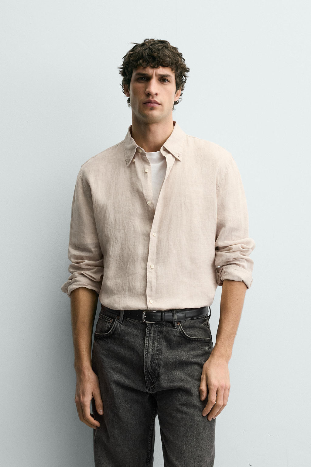 Рубашка Zara CAMISA REGULAR FIT из льна светло-бежевая