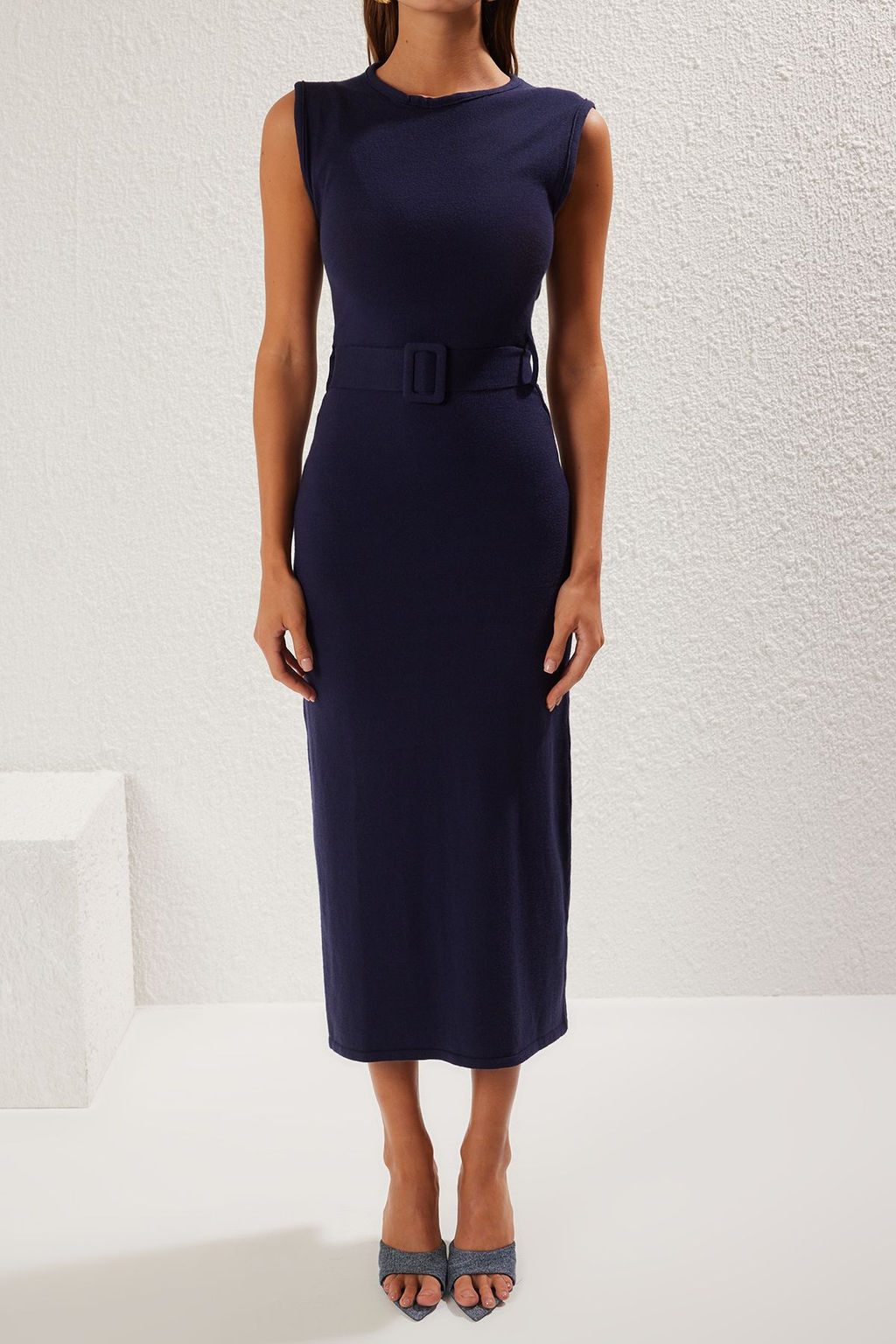 Trendyolmilla Lacivert Midi Kemerli Elbise TWOSS25EL00310  фото 3