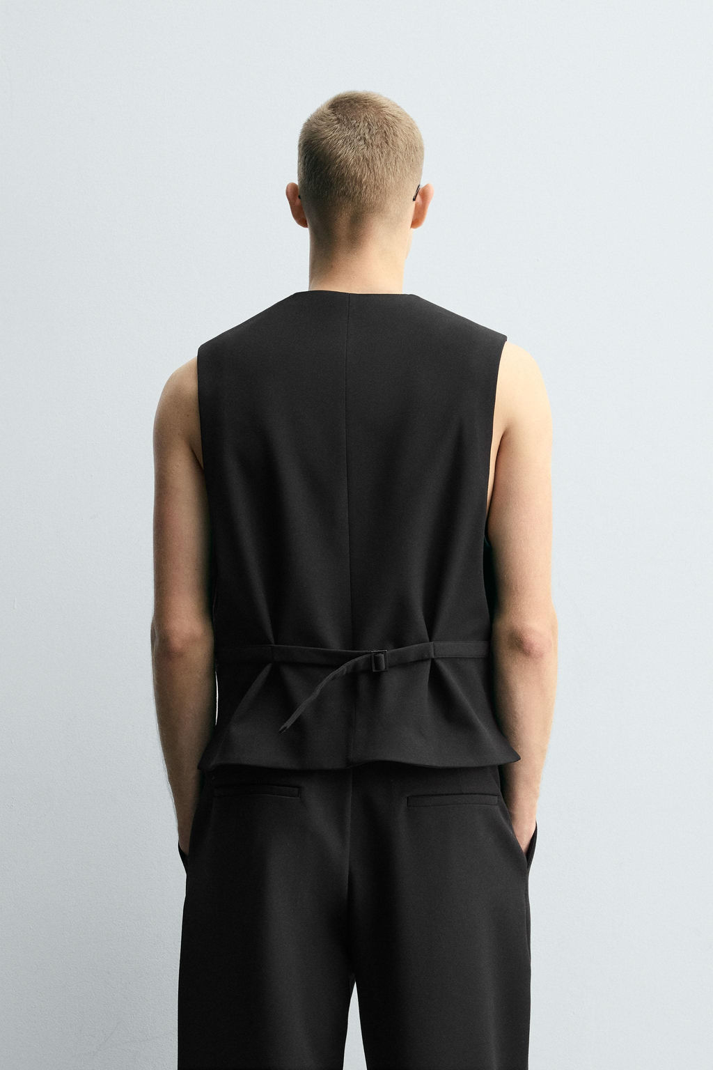 TEXTURED WAISTCOAT WITH POCKETS - Zara фото 3