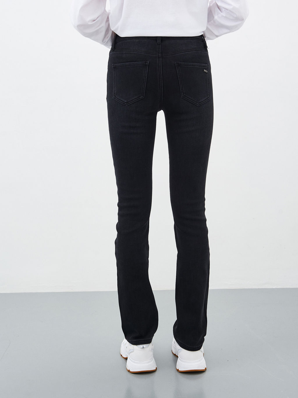 Утепленные Женские Джинсы Прямые на Флисе