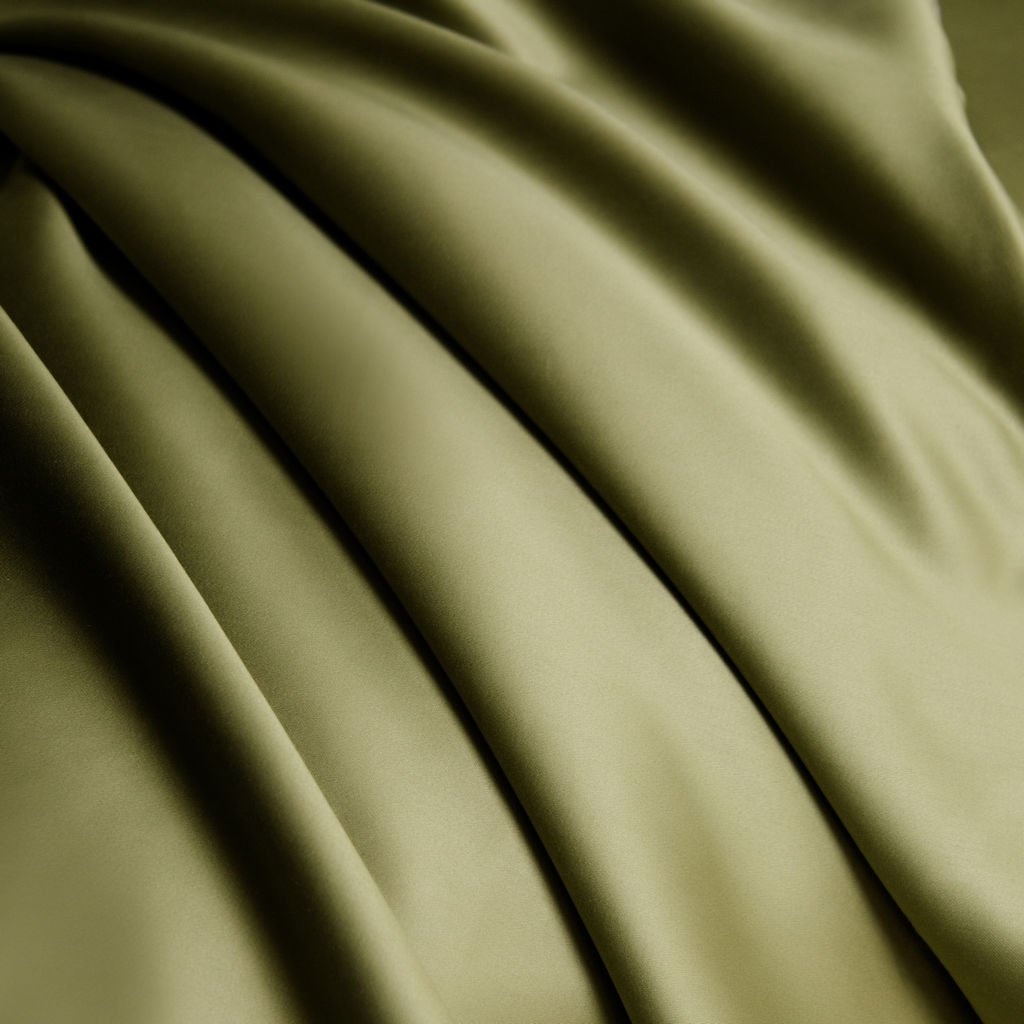 Комплект постельного белья Однотонный Сатин Премиум на резинке OCPR009 180*200*30;160*200*30;140*200*30 2 спальный 4 Наволочки