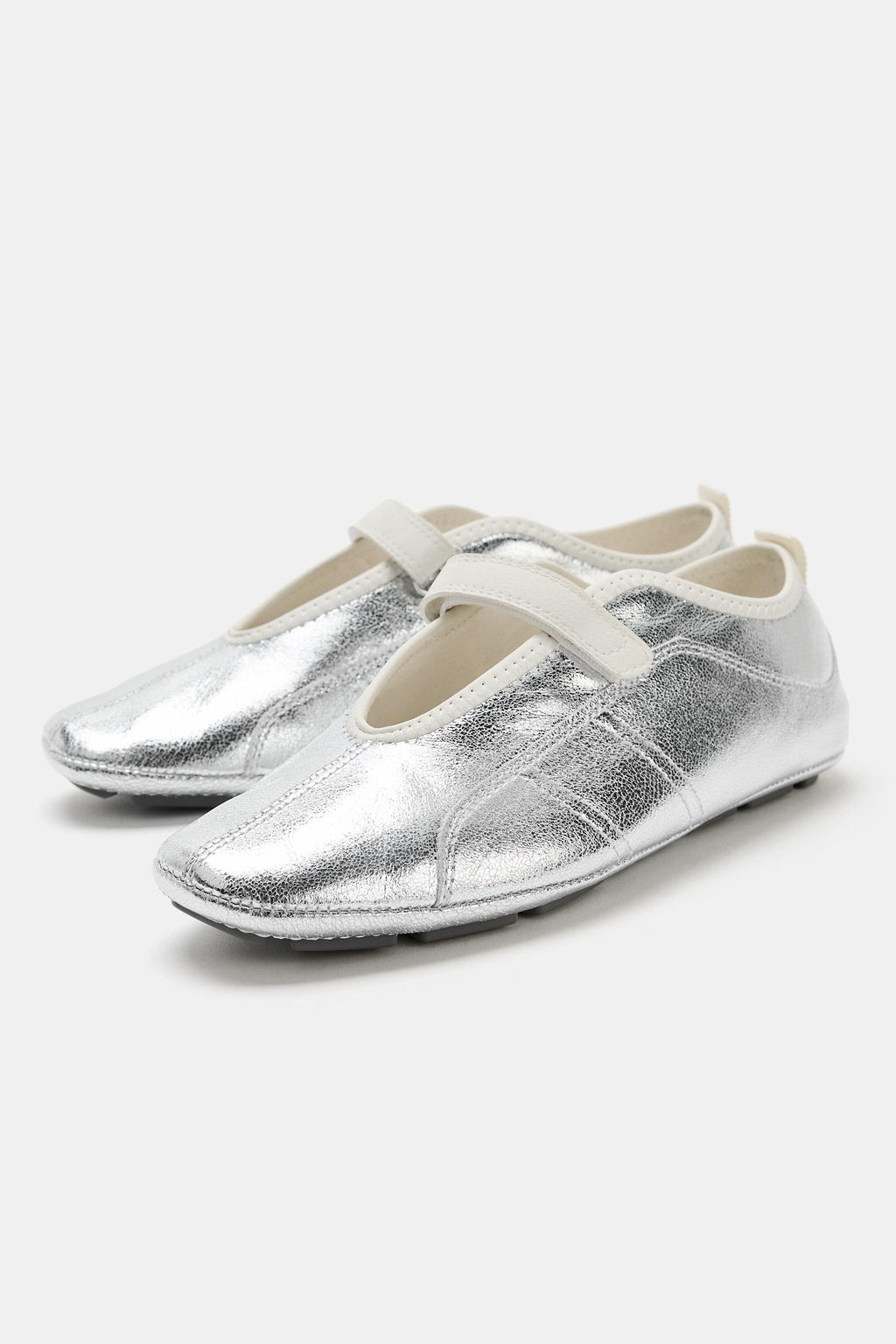 BAILARINA DEPORTIVA PIEL METALIZADA / Plata
