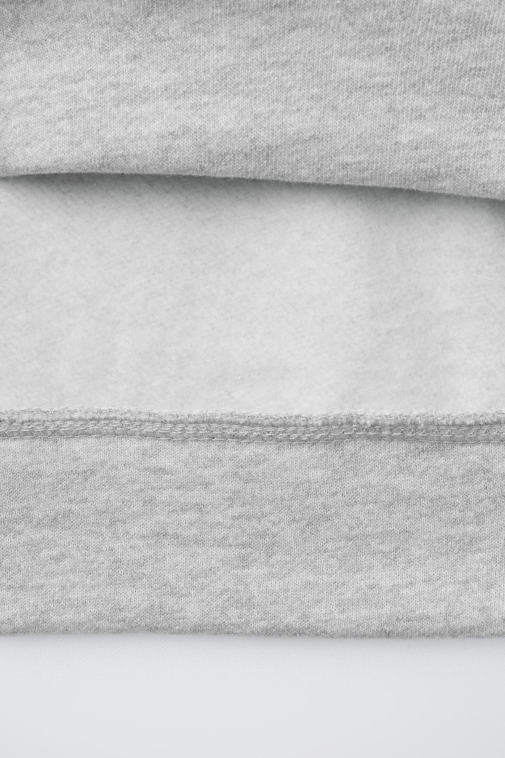 SUDADERA CUELLO SUBIDO ETIQUETA / Gris vigor? - Zara фото 4