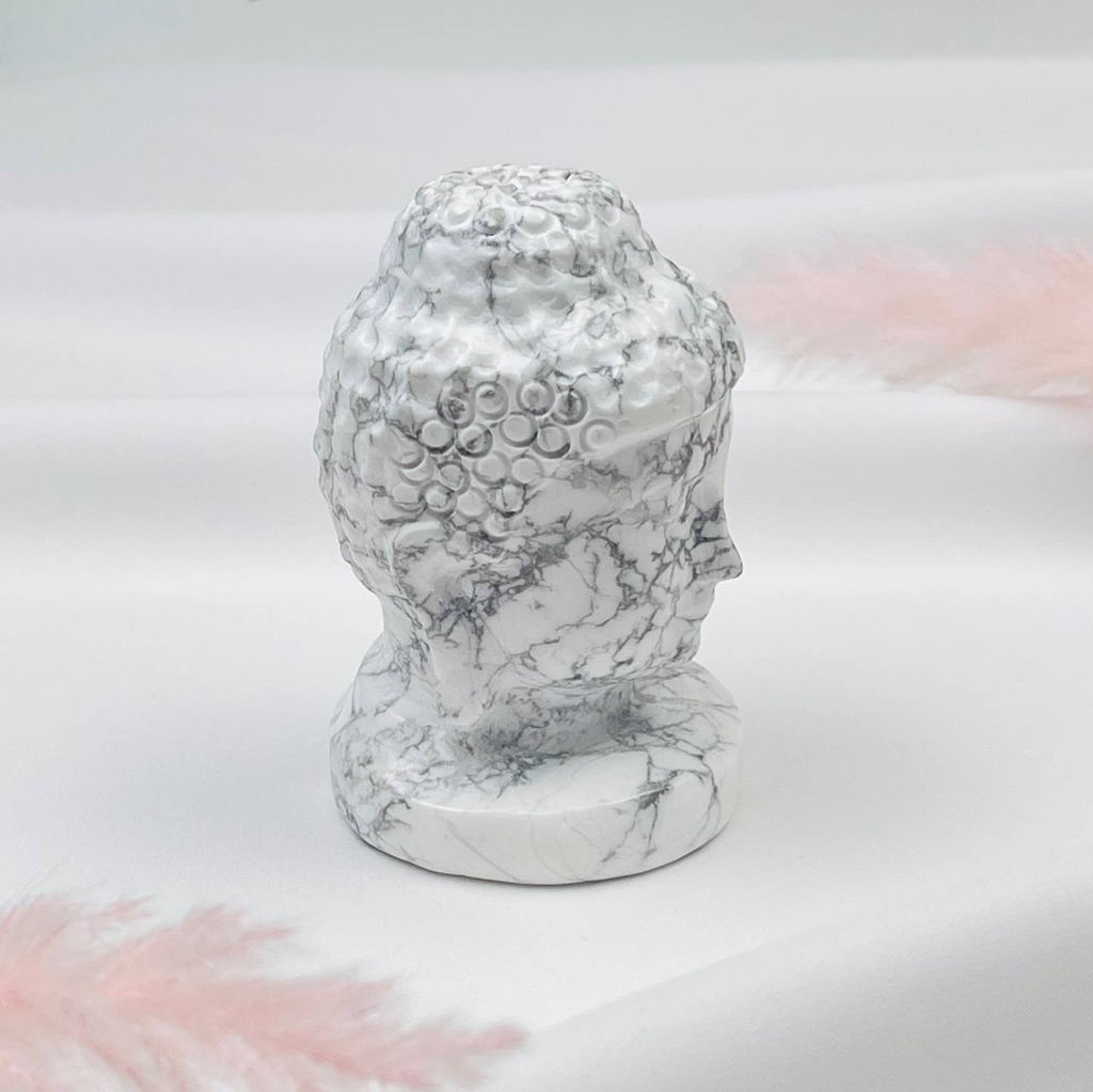 Фигурка резная "Будда" из Говлита