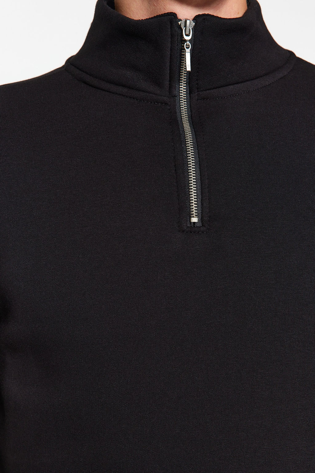 Siyah Regular/Normal Kesim Dik Yaka Fermuarl? Pamuklu Basic Ici Polarl? Sweatshirt TMNAW24SW00041