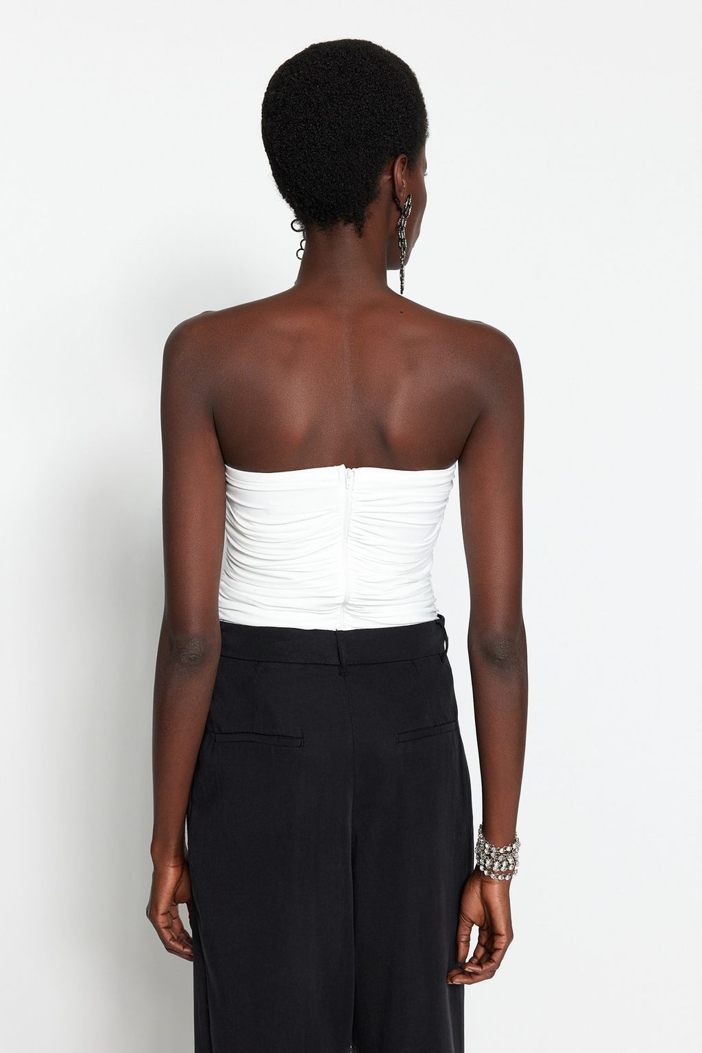 TRENDYOLMILLA Ekru Astarl? Drapeli C?tc?tl? Orme Body TPRSS23BD00027  фото 14