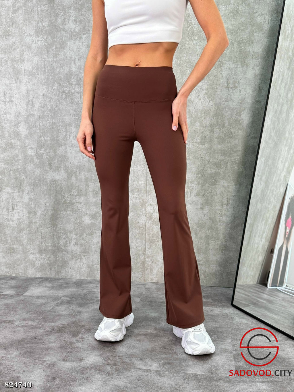 Стильные брюки женские клеш