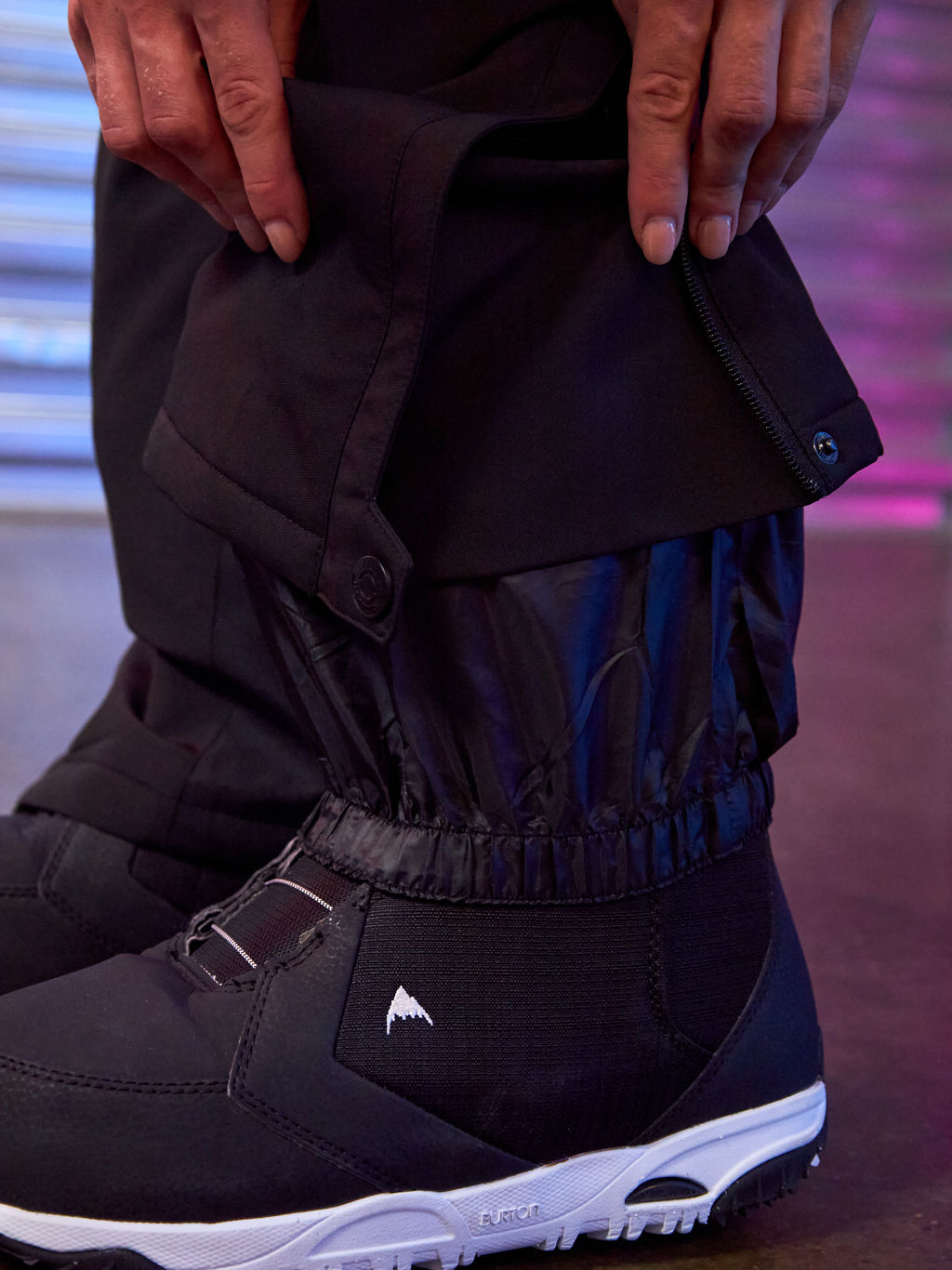 Женские мембранные сноубордические / горнолыжные брюки Azimuth Снежное Созвездие 124/9415_10 Черный  фото 24