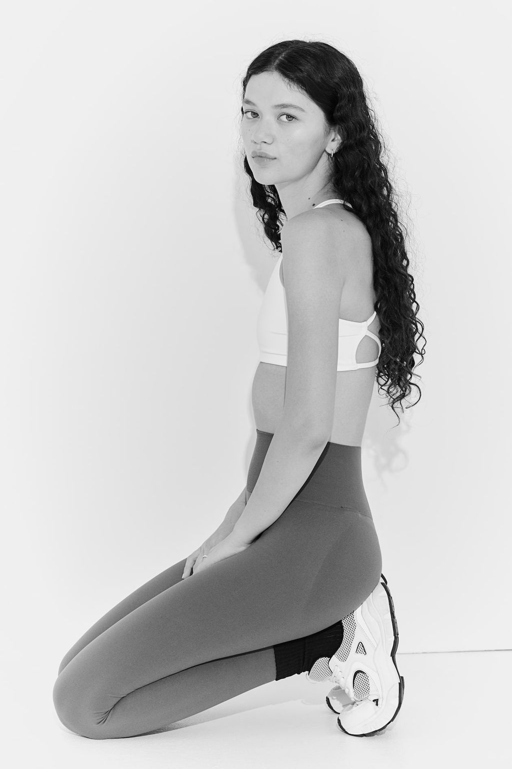 Seamless Shaping Sports leggings in DryMove