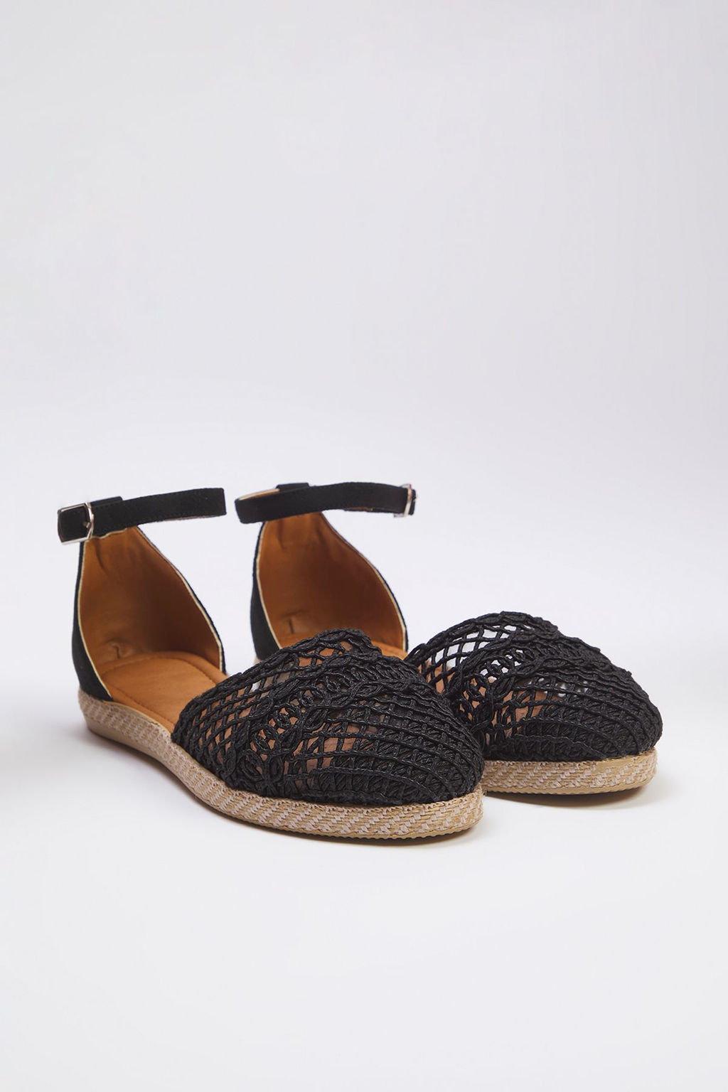 Trendyol Shoes Siyah Orgu Detayl? Bilekten Baglamal? Badem Burun Kad?n Espadril TAKSS25ES00000 - Trendyolmilla фото 5