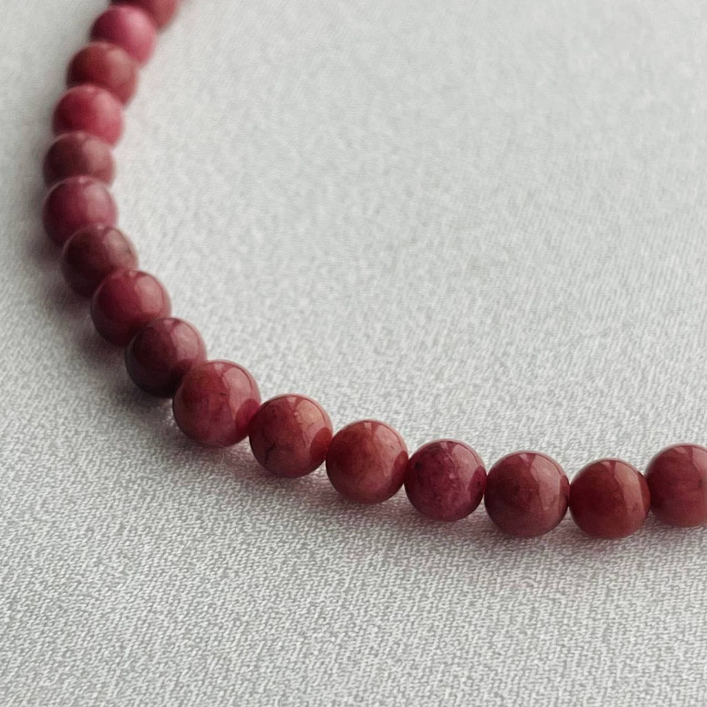 Бусы из Родонита 43 см +