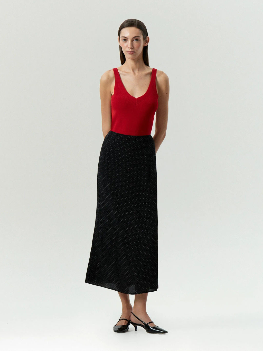 ЕМКА / Юбка миди из 100% вискозы в горох