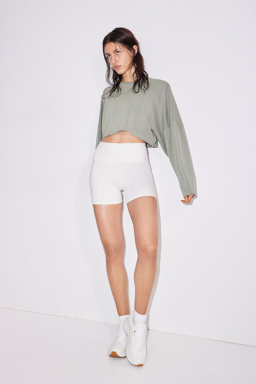 Camiseta de deporte cropped en DryMove - H&m фото 3