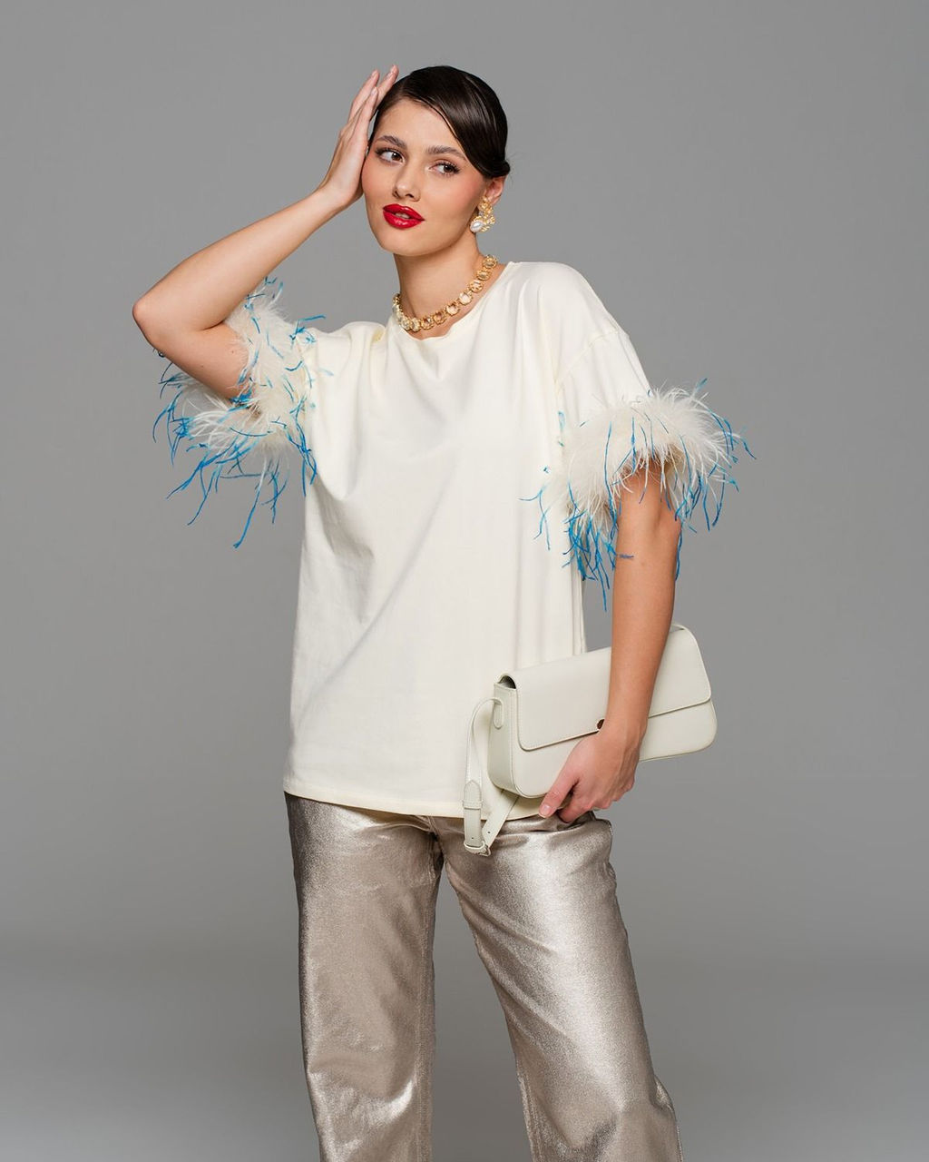 Футболка с перьями страуса FSP006