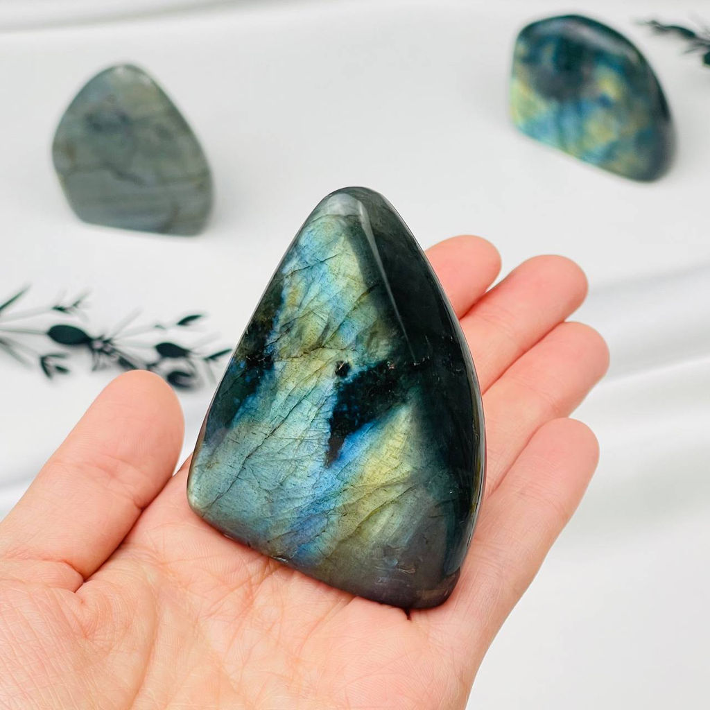 Срез (экран) из камня Лабрадор полированный в ассортименте - Радуга самоцветов фото 3