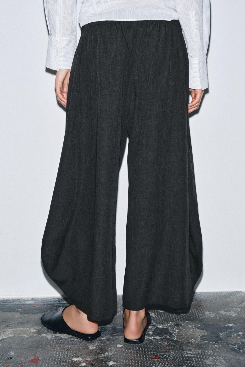 VOLUME FLOWY TROUSERS WITH WOOL ZW COLLECTION - Zara фото 3