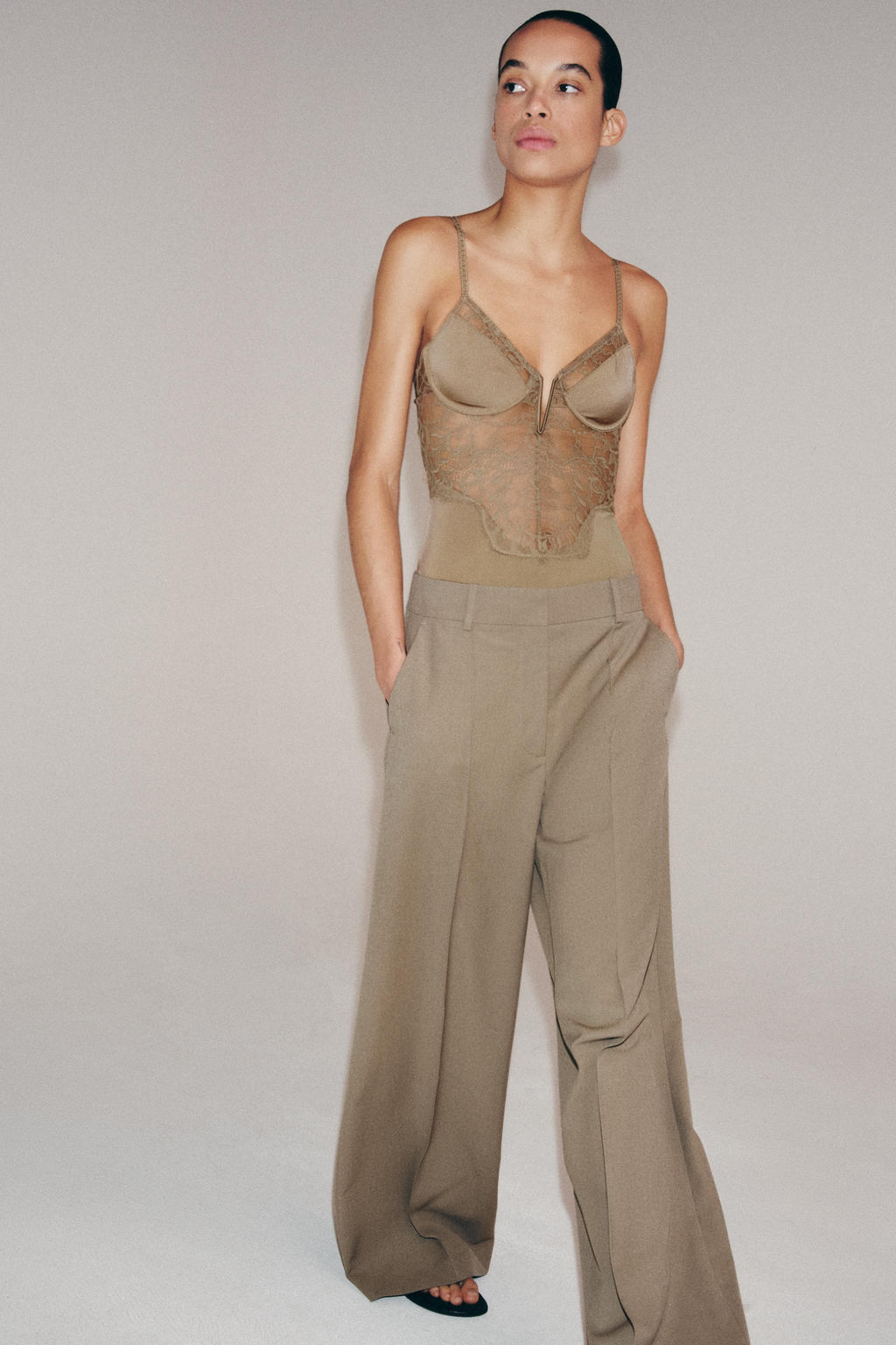 PANTAL?N MINIMAL WIDE LEG ZW COLLECTION / Vis?n - Zara фото 7