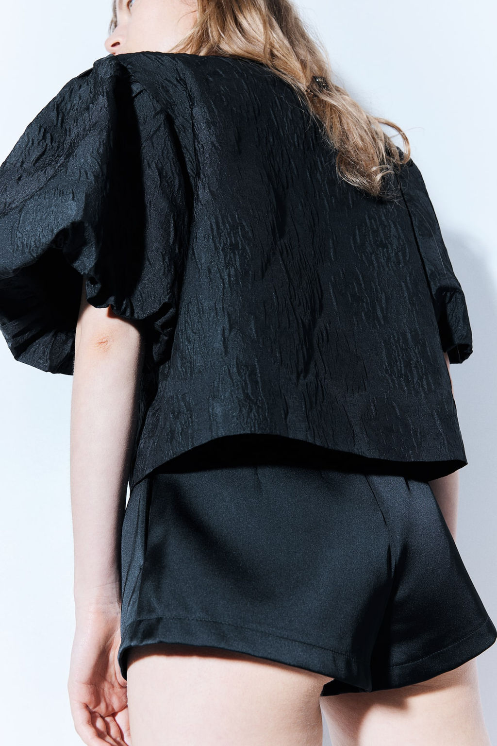 Blusa con mangas globo - H&m фото 4