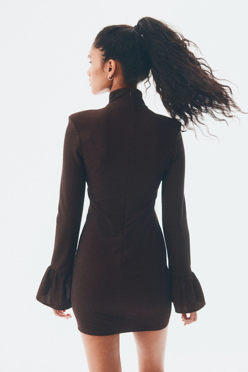 Vestido brillante con hombreras - H&m фото 4
