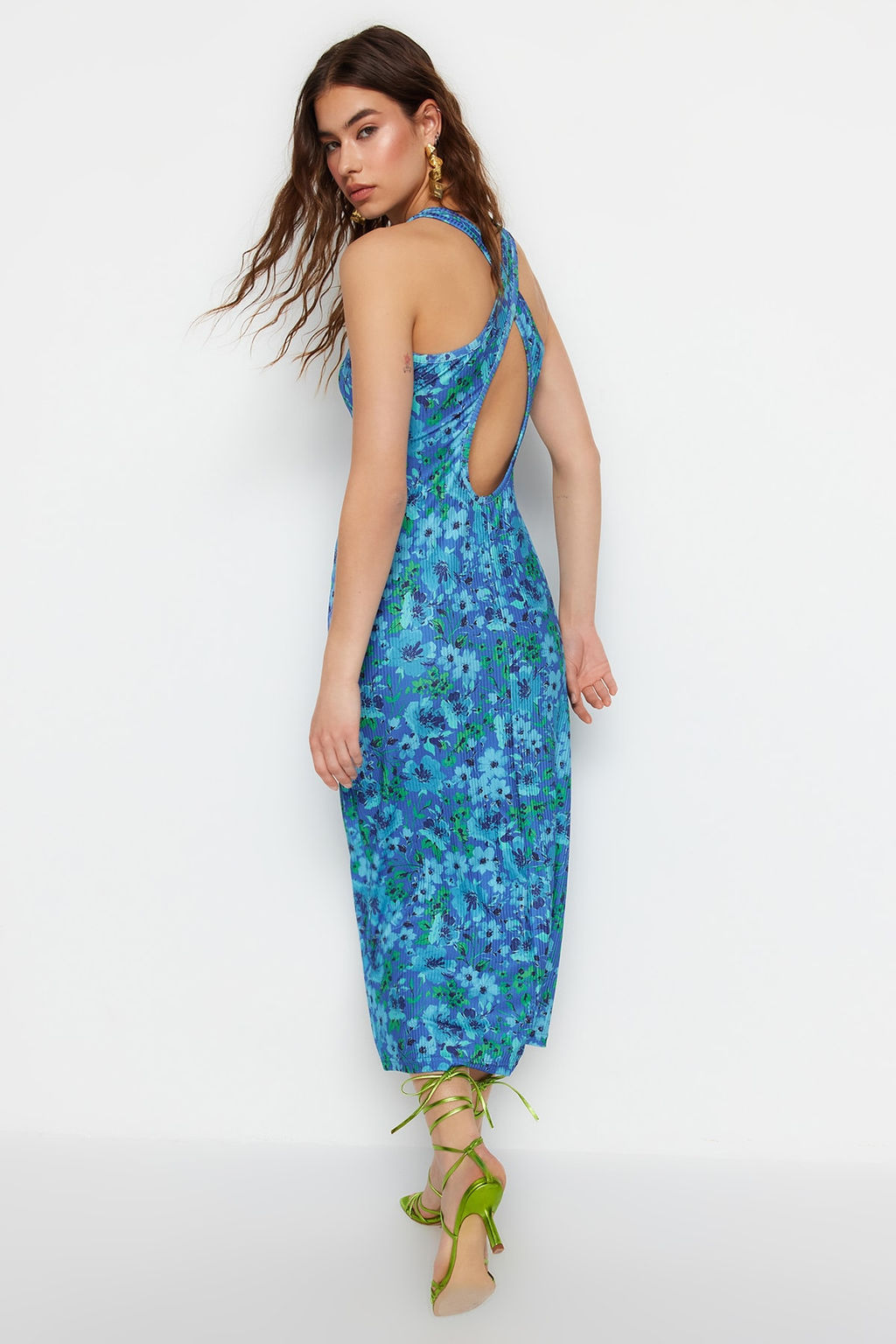 Mavi S?rt Detayl? Cicek Bask?l? Bodycone/Vucuda Oturan Midi Esnek Orme Kalem Elbise TWOSS23EL02311 - Trendyolmilla фото 5