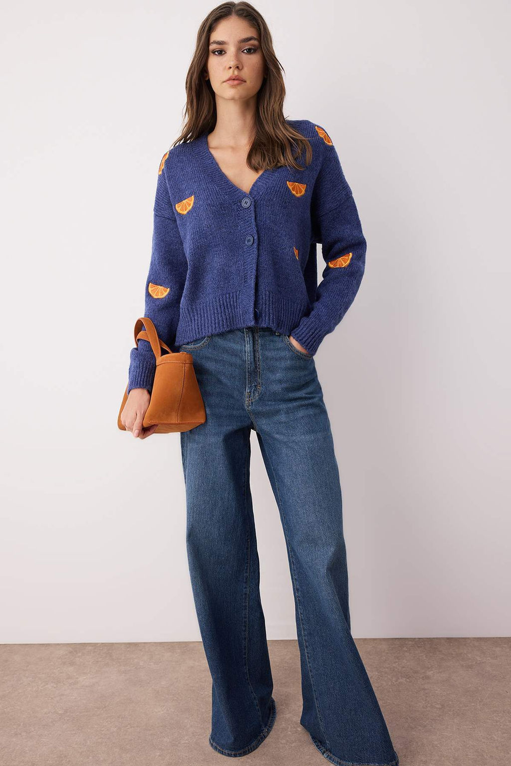 TRENDYOLMILLA Yesil Yumusak Dokulu Nak?s Detayl? V Yaka Triko H?rka TWOAW24HI00237  фото 14