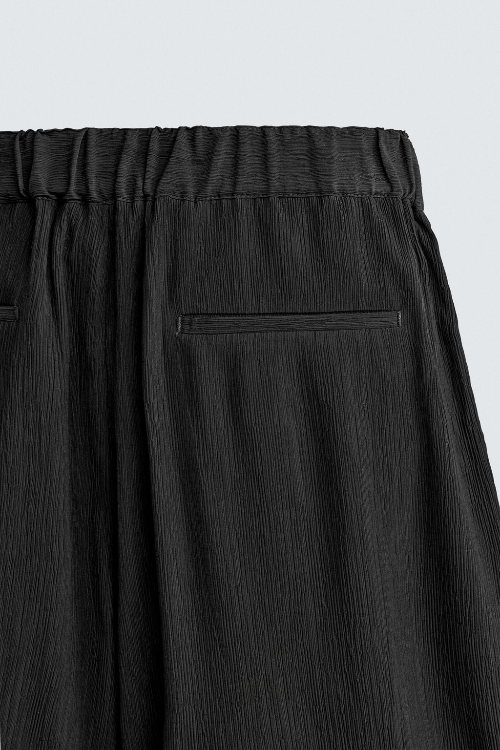 BERMUDA RELAXED FIT RELIEVE / Negro - Zara фото 9