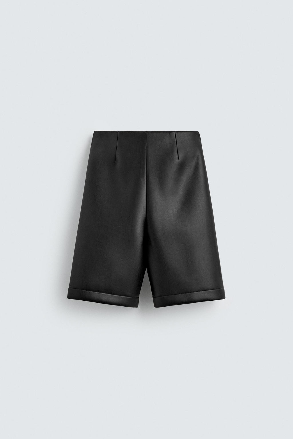 LEATHER EFFECT LONG BERMUDA SHORTS HARRY LAMBERT FOR ZARA X DISNEY фото 3