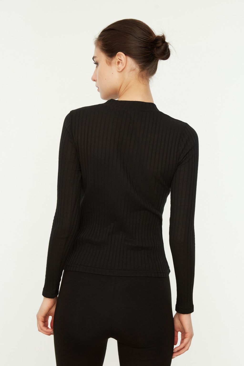 Siyah Dik Yaka Fitilli Esnek Fitted/Vucuda Oturan Orme Bluz TWOAW20BZ0200