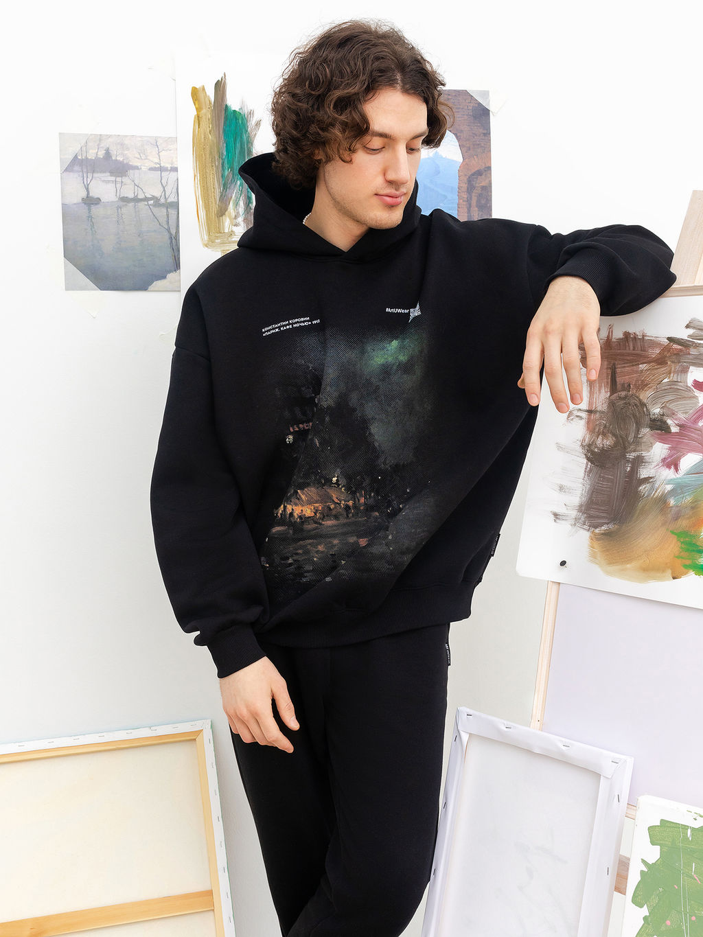Анорак мужской в черном цвете с принтом в виде картины черный +печать 121816