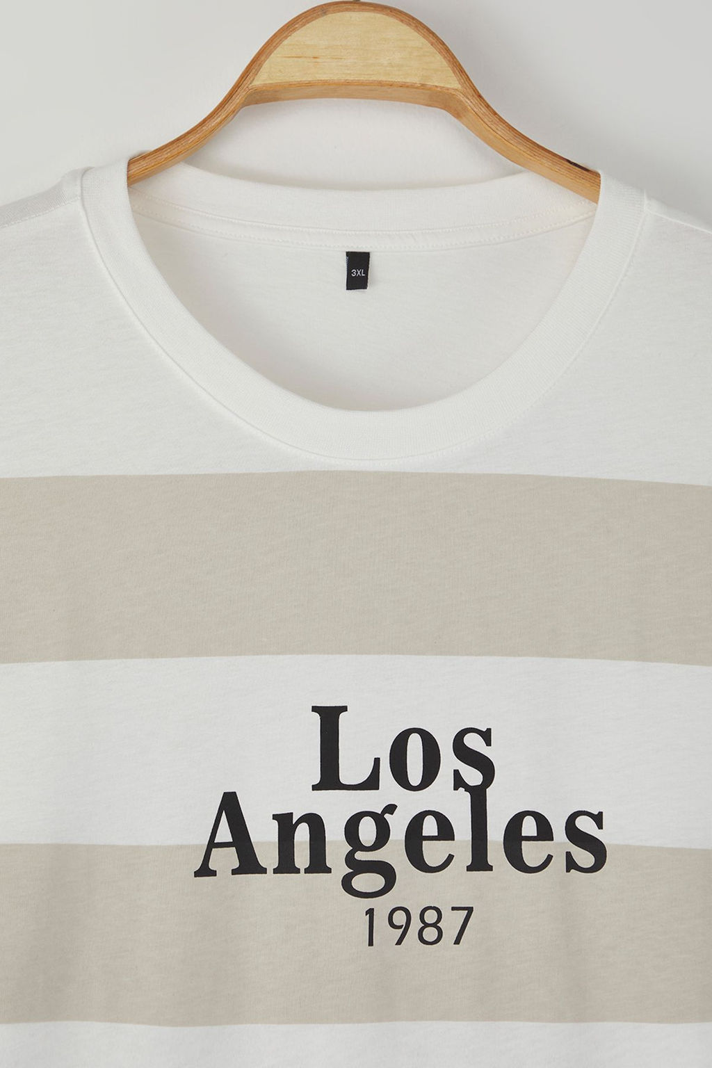TRENDYOL MAN Buyuk Beden Gri Oversize Cizgili Sehir Bask?l? %100 Pamuklu T-Shirt TMNSS25BF00010 - Trendyolmilla фото 9