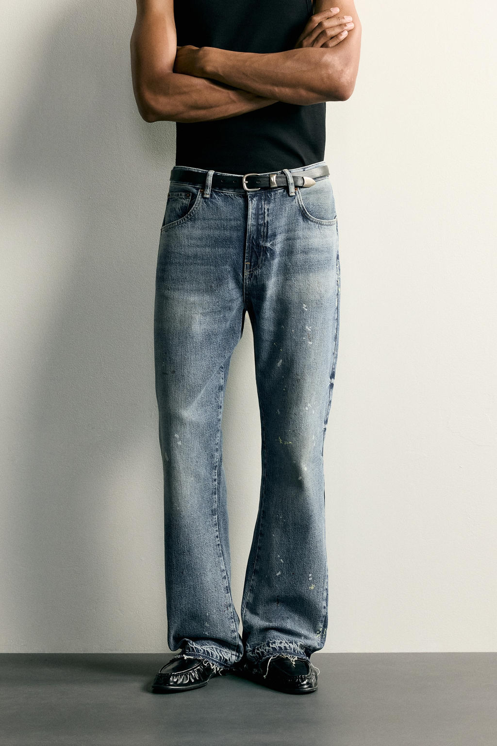 JEANS FLARE FIT EFECTO SALPICADURAS / Azul - Zara фото 2