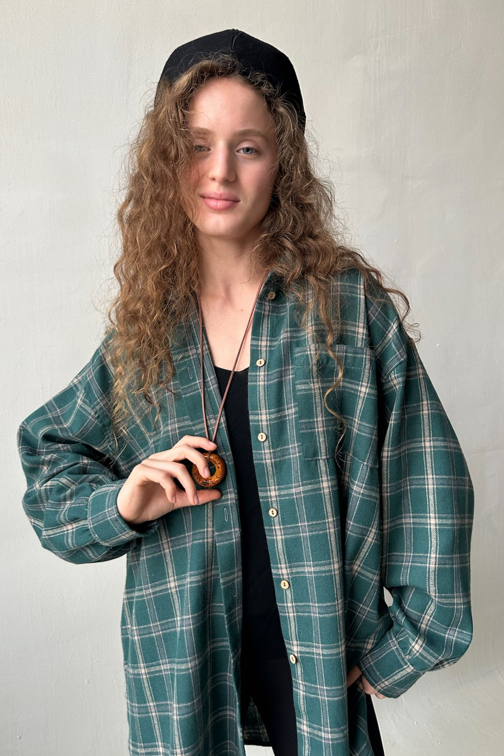 Рубашка женская HUG077/14/Зеленый, бежевый