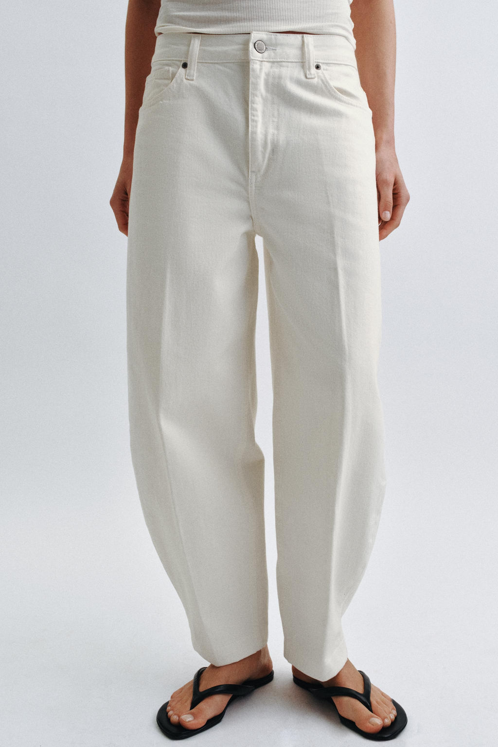 ZW COLLECTION BARREL HIGH-WAIST JEANS - Zara фото 18