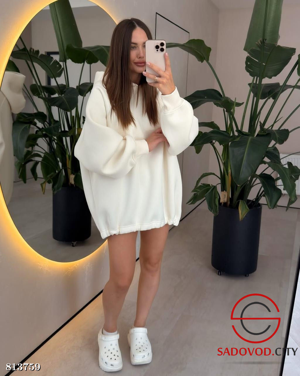 Тёплое женское худи однотонное