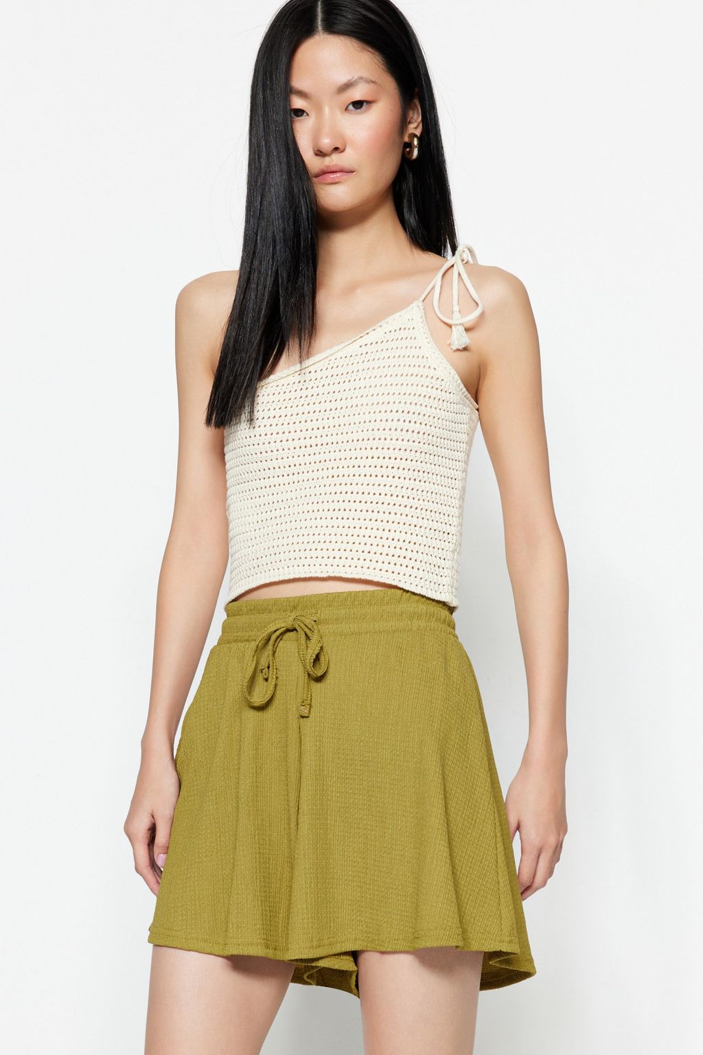 TRENDYOLMILLA Siyah Rahat Kesim Normal Bel Burumcuk/Dokulu Orme Sort TWOSS22SR0212  фото 10