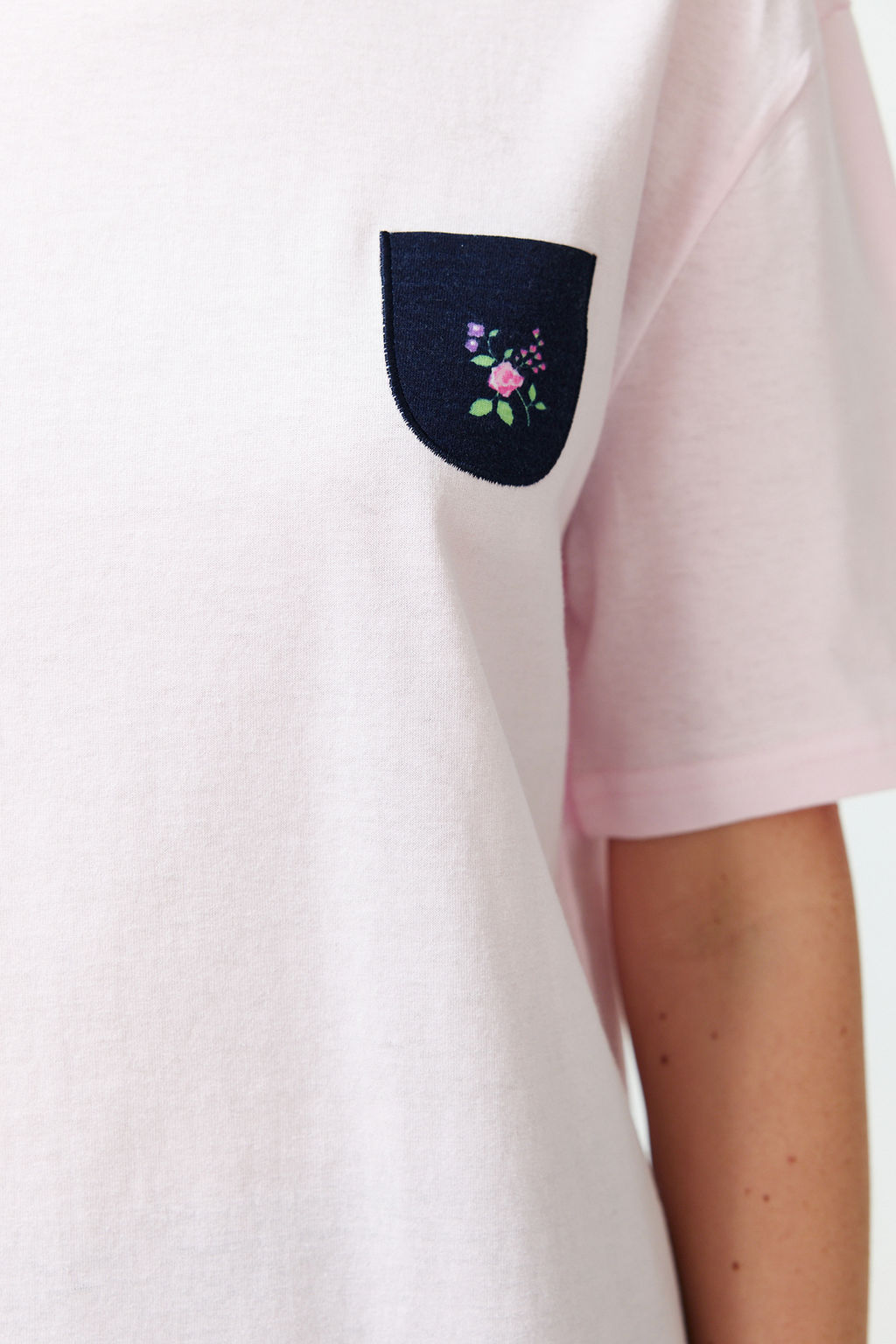 Trendyolmilla Pembe Cok Renkli Cicekli Sortlu Orme Pijama Tak?m? THMSS24PT00214  фото 5