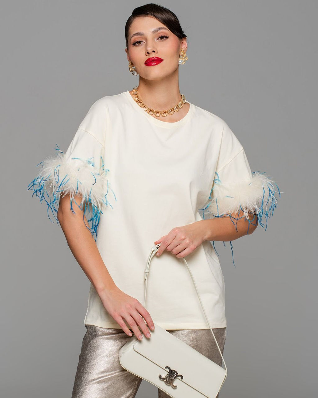 Футболка с перьями страуса FSP006