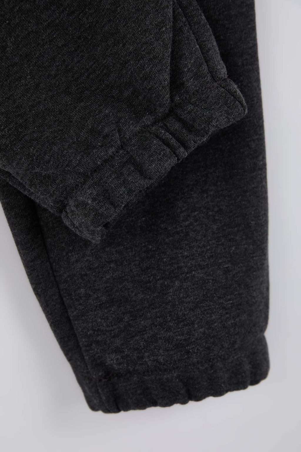 Siyah Regular/Normal Kesim Cep Ustu Etiket Detayl? Lastik Paca Esofman TMNAW26EA00012 - Trendyolmilla фото 20